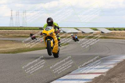 media/Apr-26-2024-TrackDaz (Fri) [[c4b677d280]]/C Group/140pm (Wheelie Bump)/